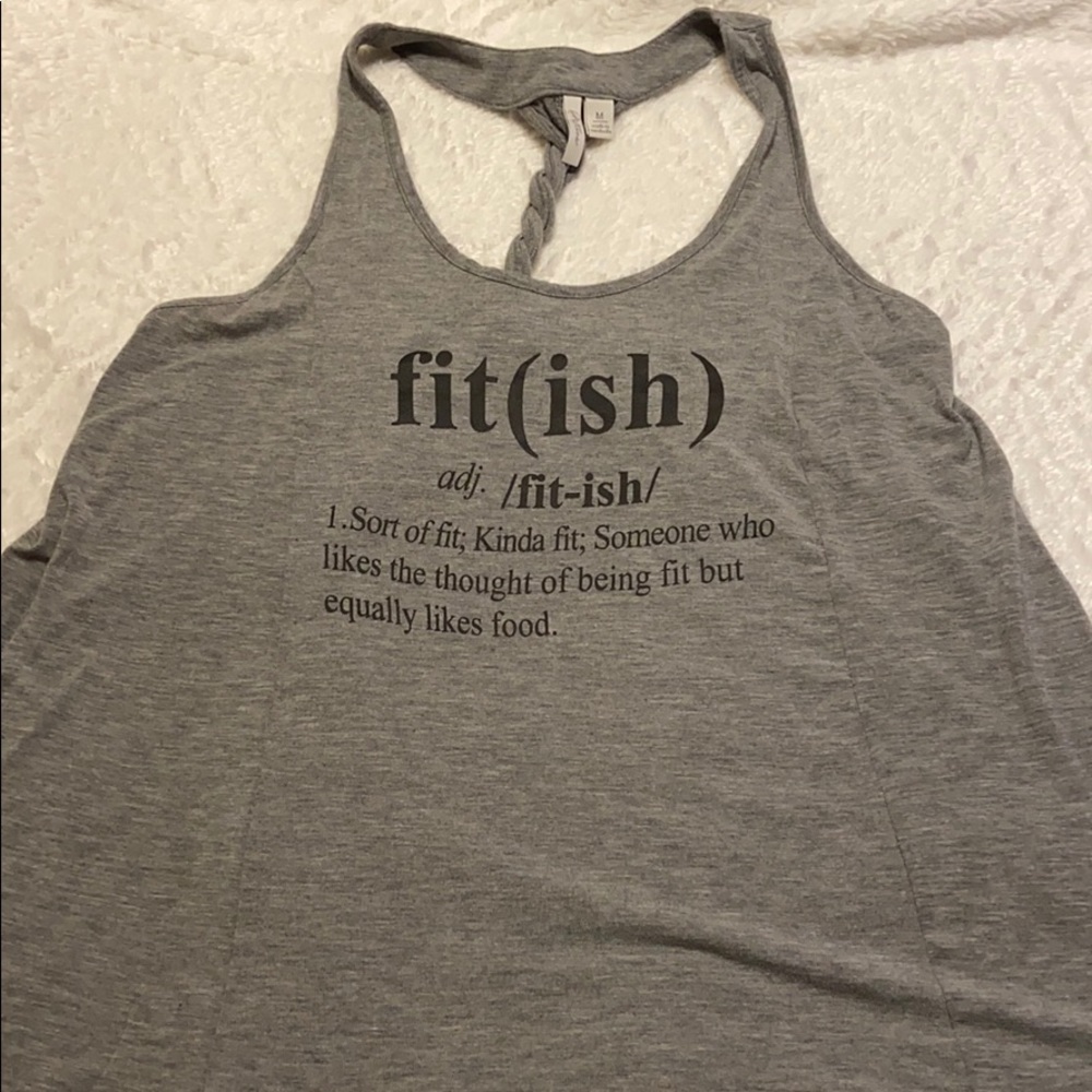 3/$10 NWOT Fit ish Active Tee